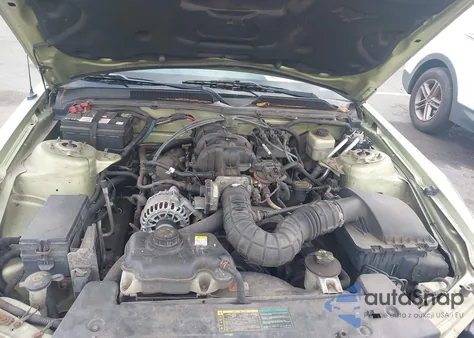 2006 Ford Mustang V6 from USA, damaged, VIN 1ZVFT80NX65239012